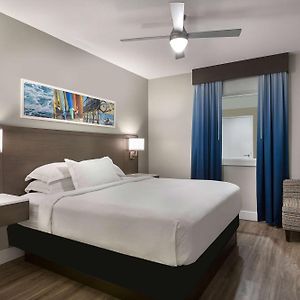 One-Bedroom King Suite Oceanfront